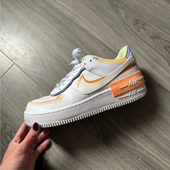 Nike Air Force 1 - Picture 3 of 5